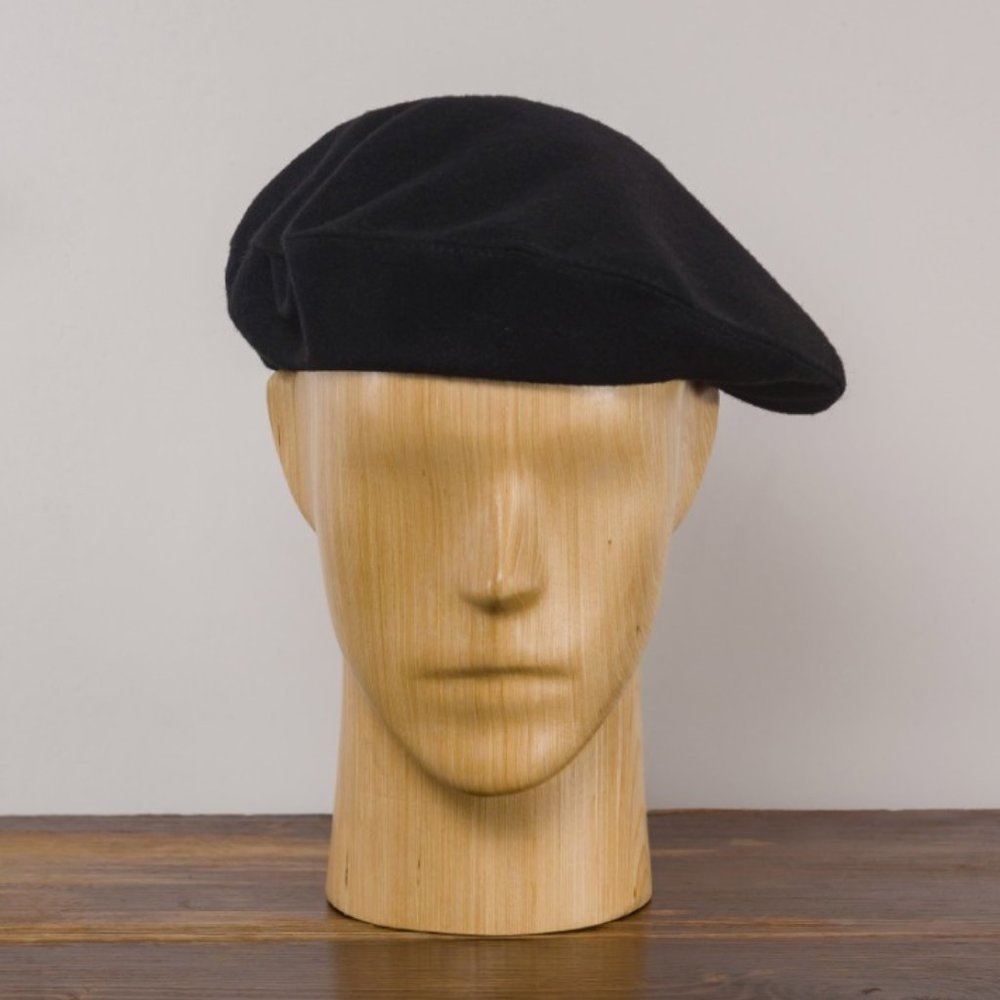 Sterkowski Woolen Beret